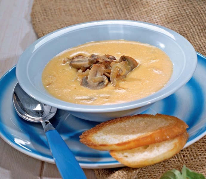 Потрясающий сливочный суп с грибами и сыром