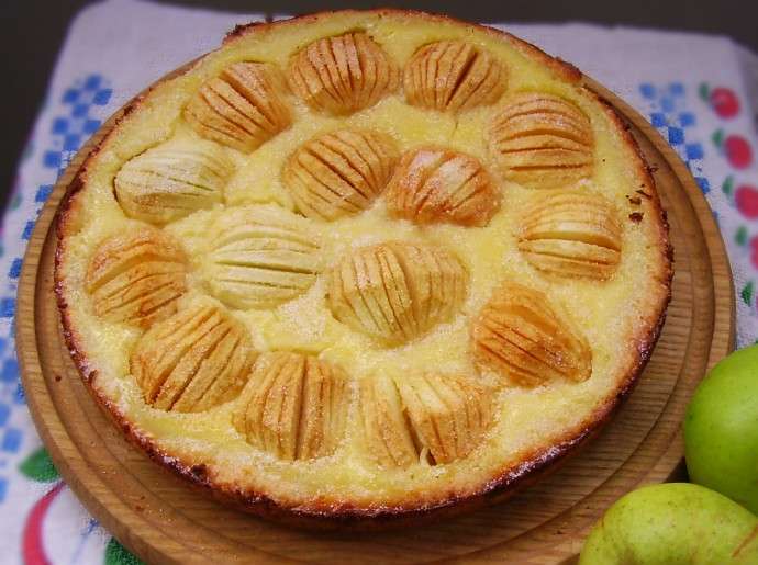 Яблочный пирог с ванильным сахаром