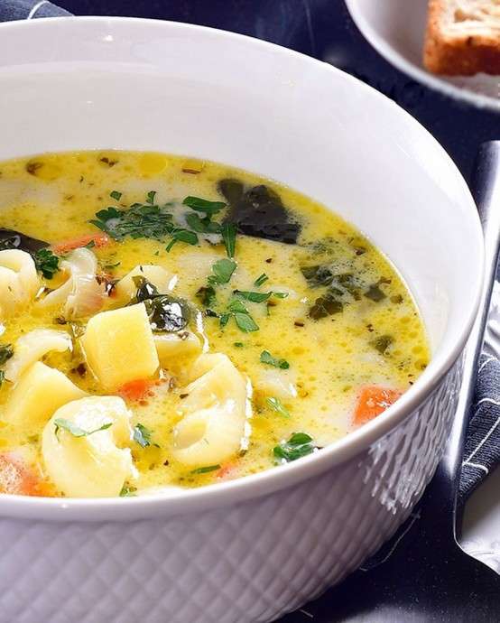 Сырный суп с курицей и картошкой