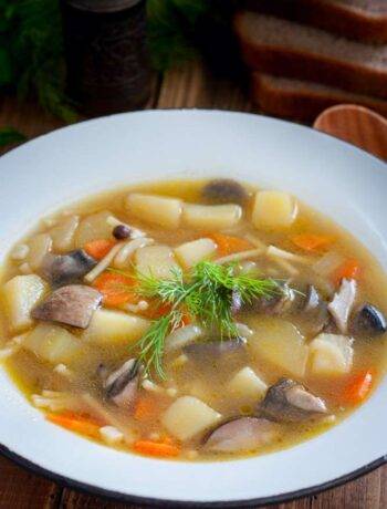 Грибной суп с картофелем и вермишелью