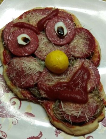 Пицца с колбасой «Монстр»