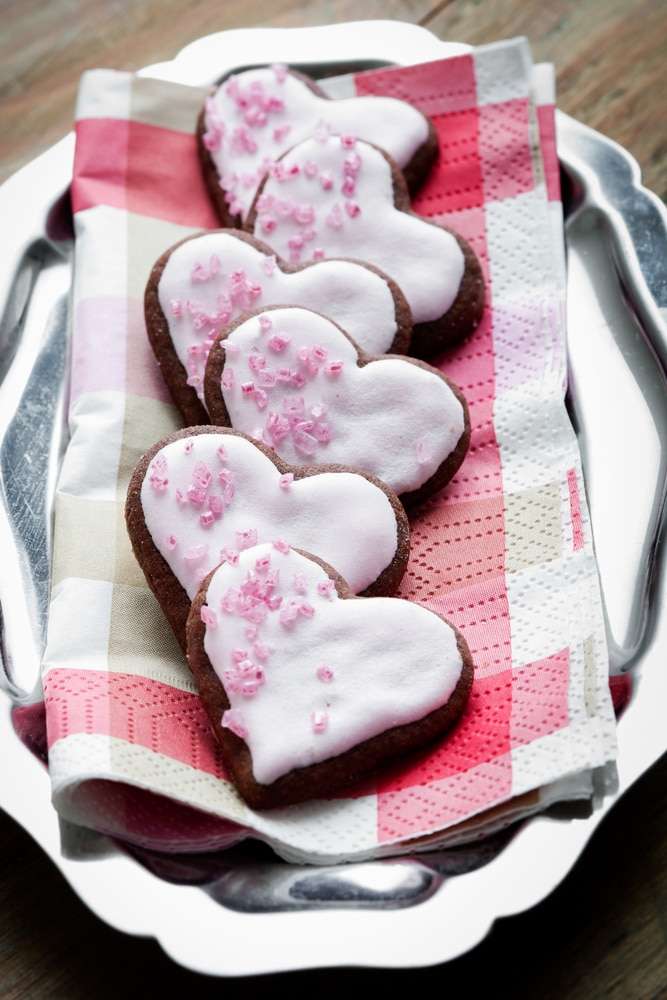 Шоколадное песочное печенье на День Валентина