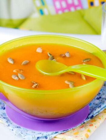 Тыквенный крем-суп с моцареллой