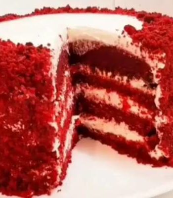 Торт красный бархат с кремом из сливок