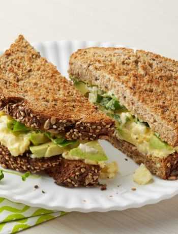 Сэндвич с кресс-салатом и яичным спредом