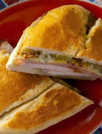 Кубинский сэндвич с пастой Мойо