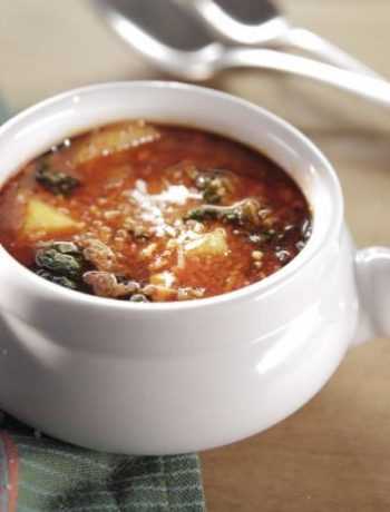 Суп из капусты кале (кудрявая капуста)