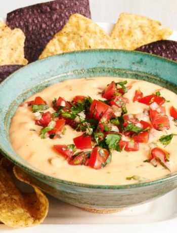 Чили кон кесо – мексиканский сырный соус