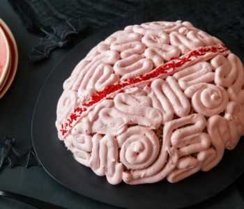 Мозги из воздушного риса с шоколадным муссом