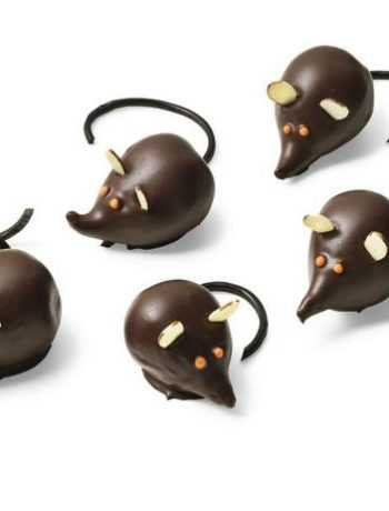 Мышки из инжира в шоколаде