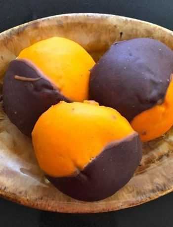 Чёрно-оранжевое печенье