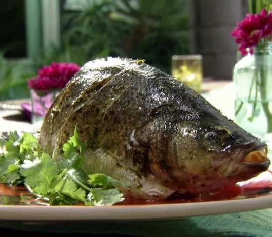 Зелёная рыба в духовке по-тайски