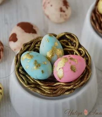 Сладкие яйца для декора куличей и пасох