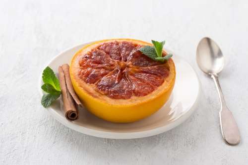 Запечённый грейпфрут – низкокалорийный десерт