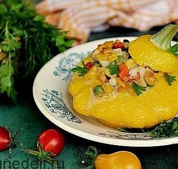 Фаршированные патиссоны с кукурузой и курицей