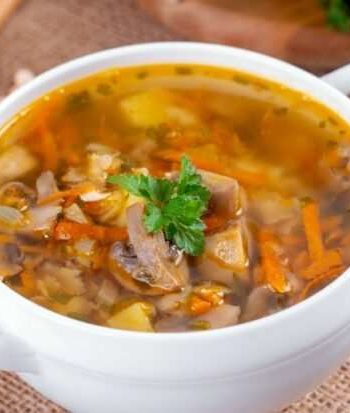 Гороховый суп с грибами