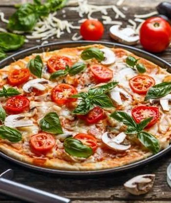 Итальянская пицца на сковороде