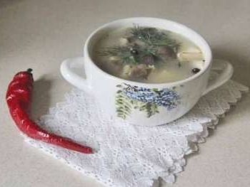 Сливочный суп с грибами с плавленным сыром