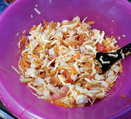 Салат с копченой курицей и корейской морковкой – пошаговый рецепт