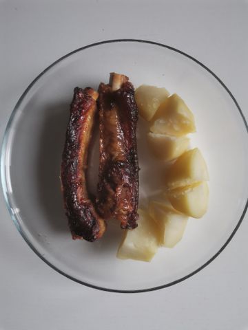Свиные ребрышки с картофелем – пошаговый рецепт