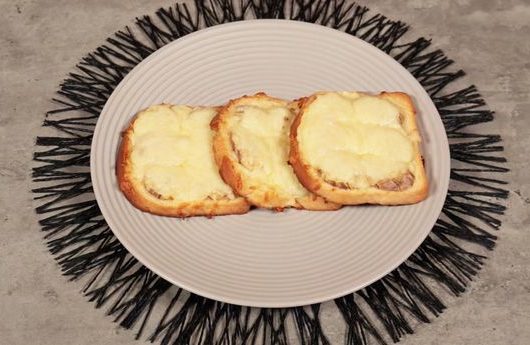 Быстрые тосты с сыром и бананом – пошаговый рецепт
