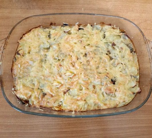 Нежная картофельная запеканка с грибами и сыром – пошаговый рецепт
