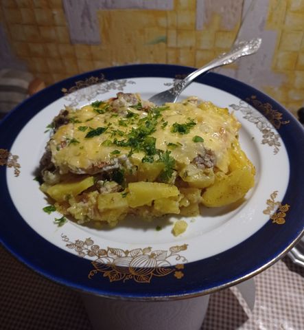 Запеканка «Картофельная слойка» – пошаговый рецепт