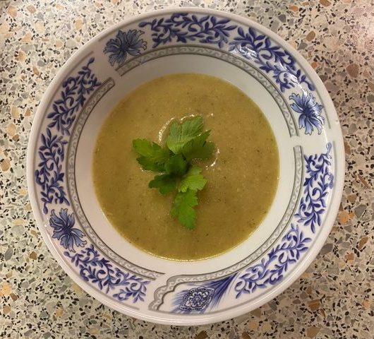 Суп-пюре из цветной капусты и шампиньонов – пошаговый рецепт