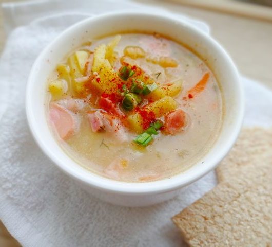 Суп с копченостями и чесноком – пошаговый рецепт