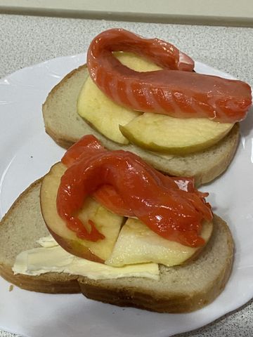 Оригинальные бутерброды с красной рыбой – пошаговый рецепт