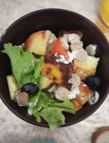Овощной салат «Гаруда‎» с адыгейским сыром и маслинами