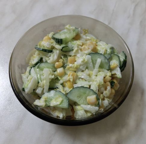 Салат с пекинской капустой и кукурузой – пошаговый рецепт
