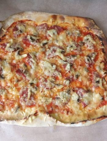 Быстрая пицца на тонком тесте – пошаговый рецепт