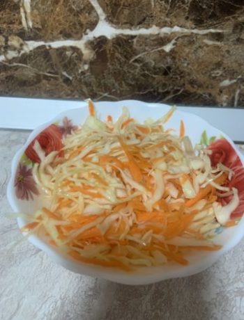 Быстрый салат с капустой и морковкой – пошаговый рецепт