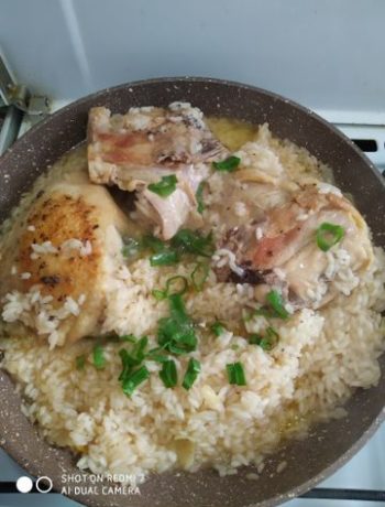 Куриные бедра с рисом на сковороде – пошаговый рецепт