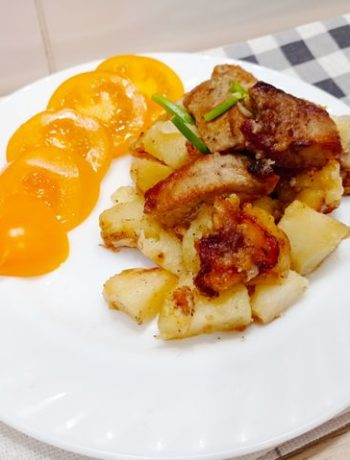 Картошка по-деревенски с мясной поджаркой – пошаговый рецепт