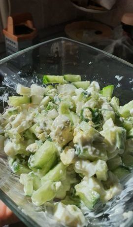 Летний салат из огурцов и яиц – пошаговый рецепт