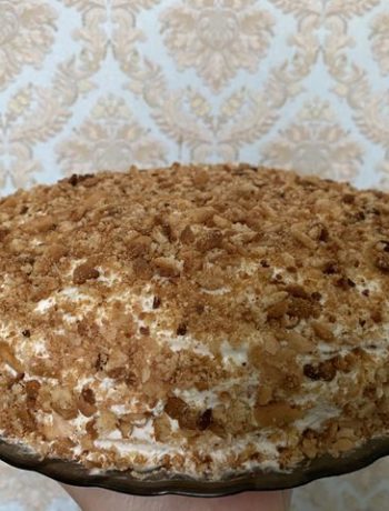 Торт «Медовик» со сметанным кремом – пошаговый рецепт