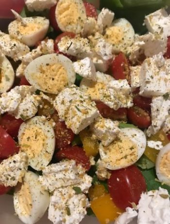 Греческий салат с перепелиными яйцами – пошаговый рецепт