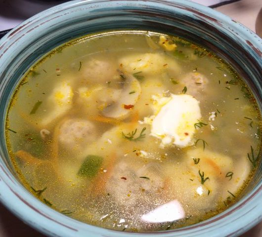 Грибной суп с клецками и фрикадельками – пошаговый рецепт