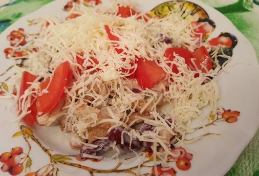 Салат из фасоли и грибов – пошаговый рецепт