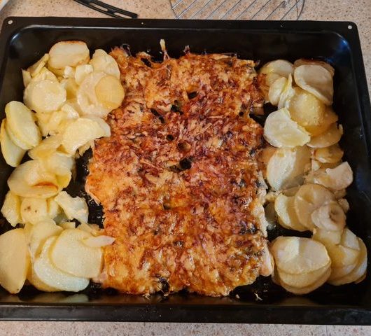 Картошечка по-деревенски с курочкой под сливочным соусом с грибами – пошаговый рецепт