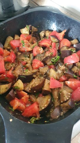 Салат теплый с баклажанами – пошаговый рецепт