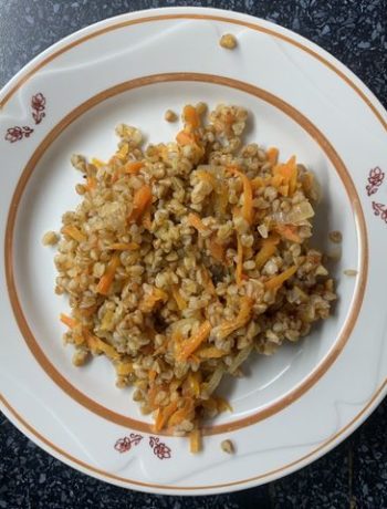 Гречка с морковкой и луком на сковороде – пошаговый рецепт