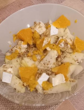 Осенний салат с грушей и сыром бри – пошаговый рецепт