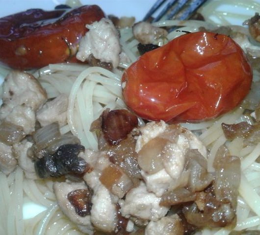 Спагеттини с грибами и курицей – пошаговый рецепт
