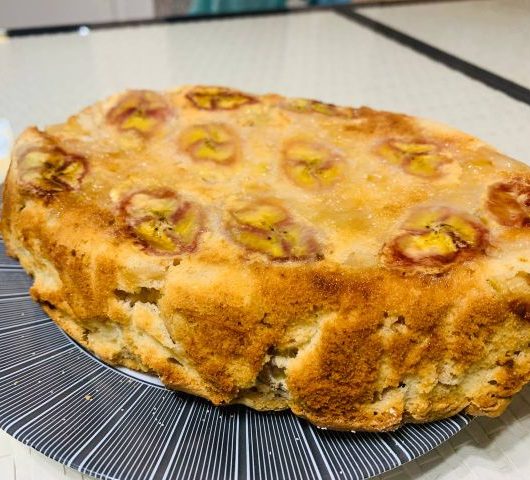 Пирог с яблоками и бананами «Перевернутый» – пошаговый рецепт