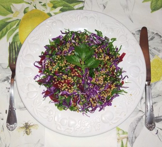 Свекольный салат с семенами льна – пошаговый рецепт