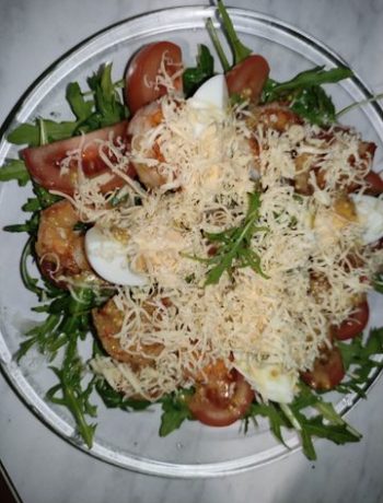 Теплый салат с креветками – пошаговый рецепт
