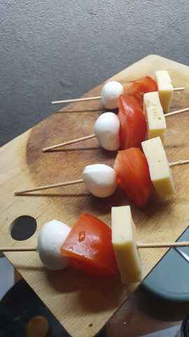 Канапе «Жемчужина» сырно-томатное – пошаговый рецепт